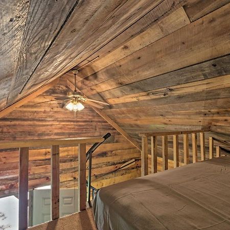 Creekside Cabin With Deck In Pisgah Forest! Barnardsville ภายนอก รูปภาพ